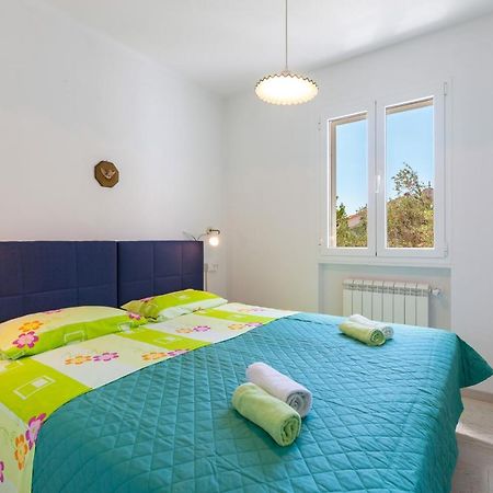 Holiday Home Duje Trogir Exteriör bild