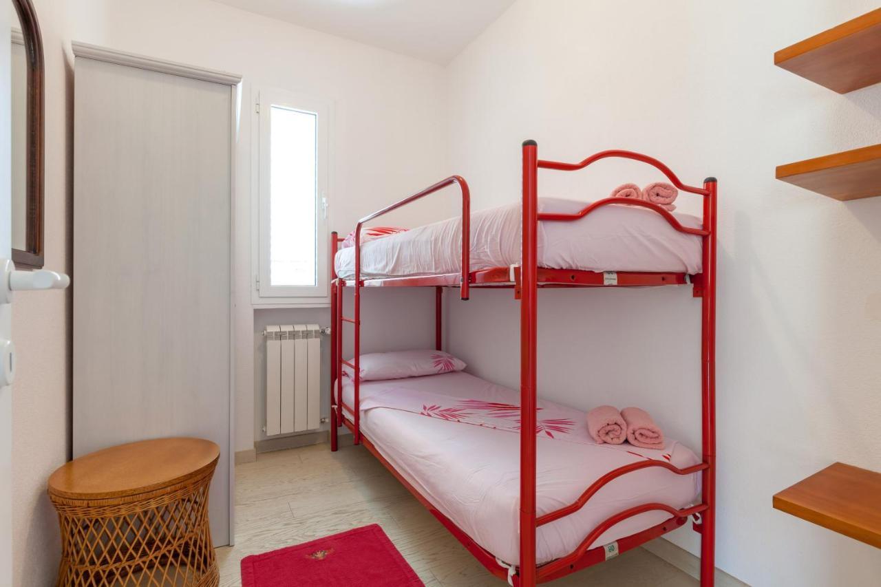 Holiday Home Duje Trogir Exteriör bild